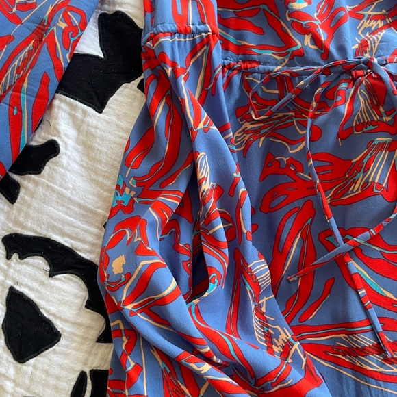 DVF Diane von Furstenberg long sleeve keyhole back drawstring dress - Picture 4 of 6